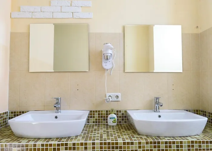 на дерибасівській *