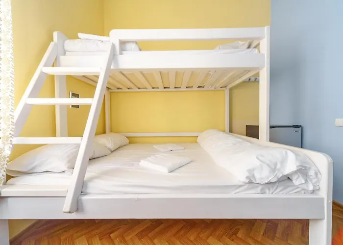 на дерибасівській *